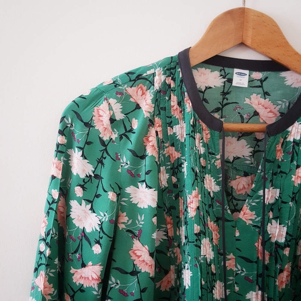 Floral Tunic - Picture 3 of 3